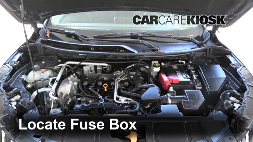 2021 Nissan Rogue S 2.5L 4 Cyl. Fuse (Engine) Check